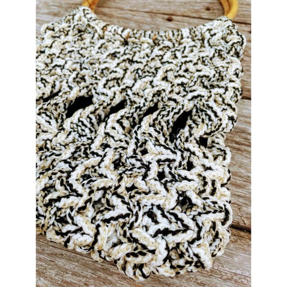 Vintage 1970s Macrame' Purse Bamboo handle Hippy Boho - Picture 8 of 10